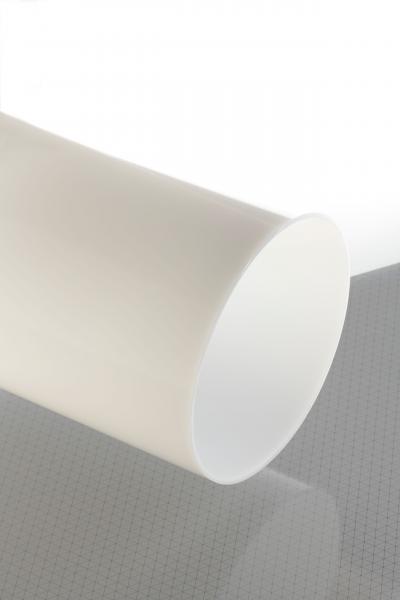 PLEXIGLAS® XT Blanco WN370 GT Tubo permeable a la luz translúcido alto brillo absorbe rayos UV